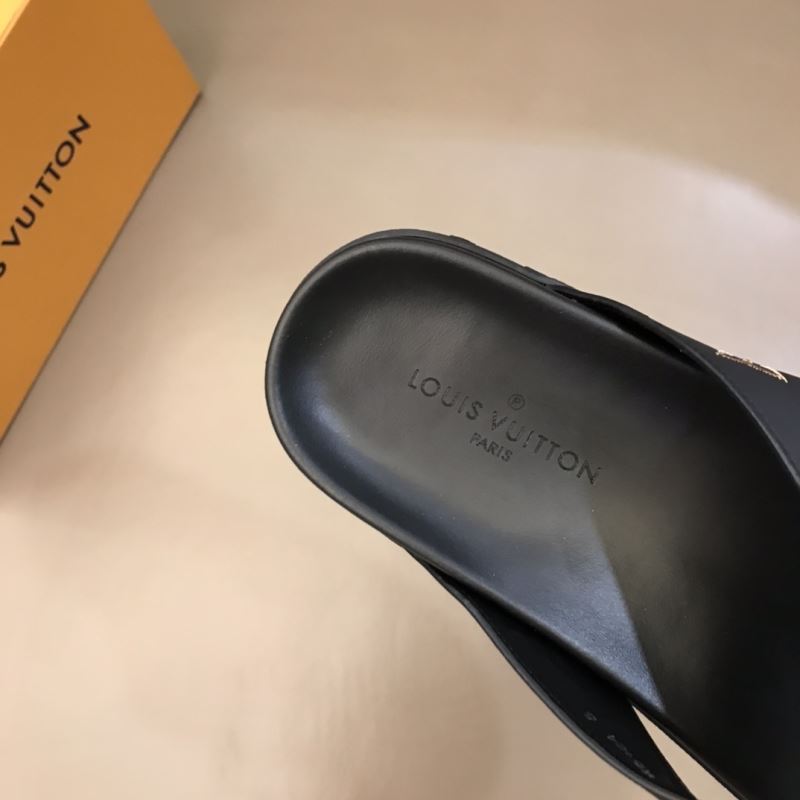 Louis Vuitton Slippers